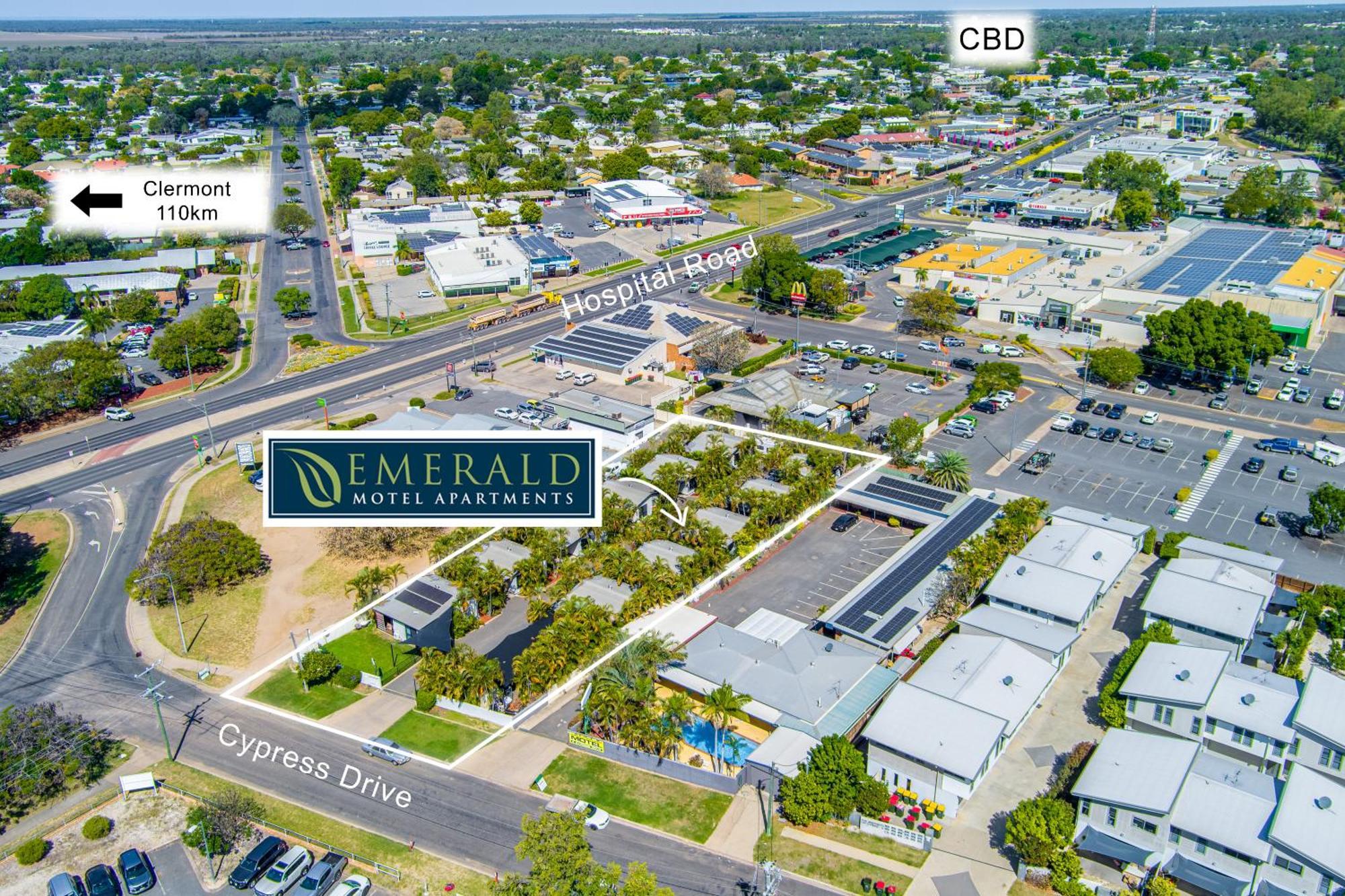 Emerald Motel Apartments ภายนอก รูปภาพ